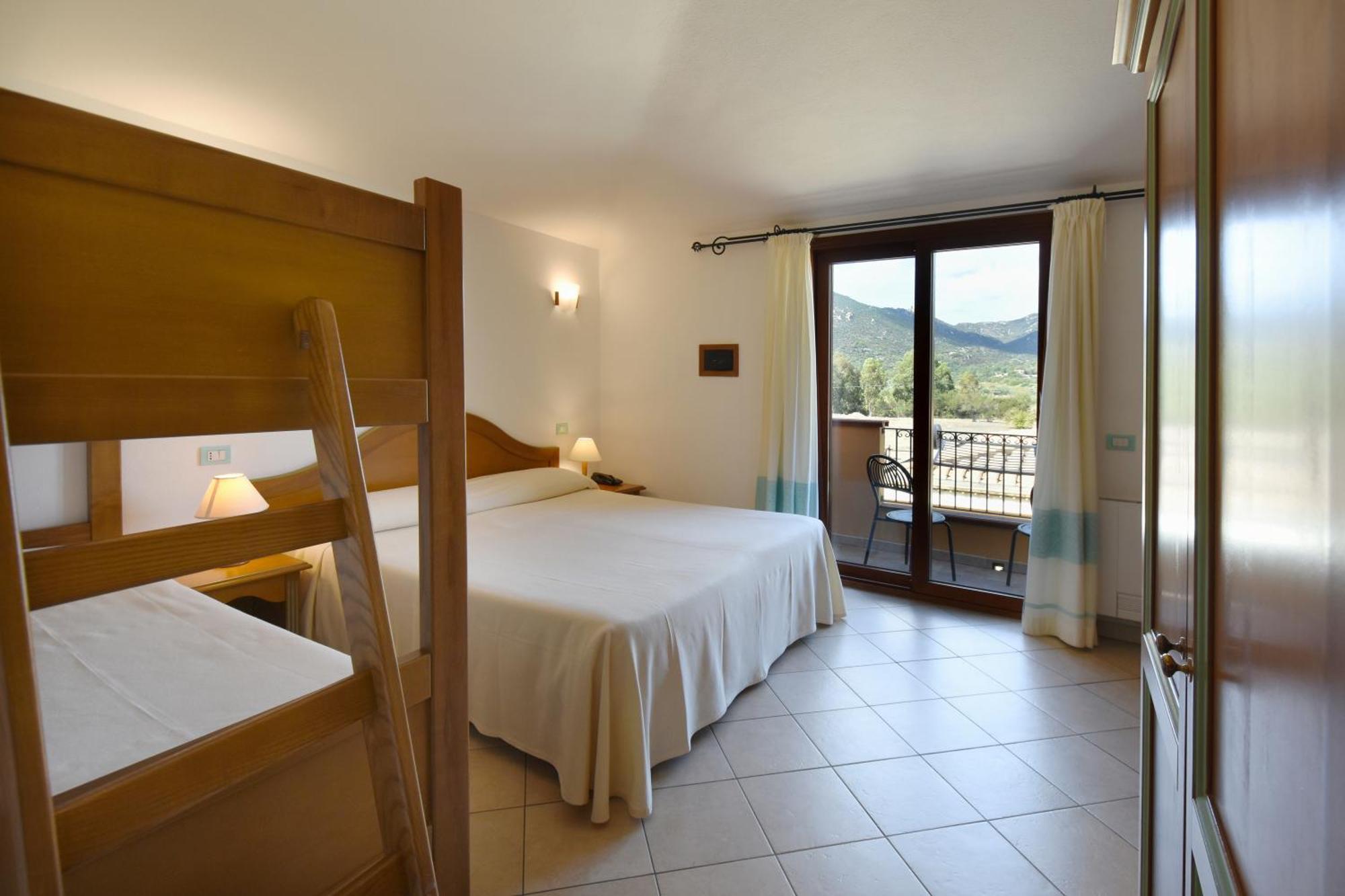Le Anfore Hotel Вилласимиус Экстерьер фото